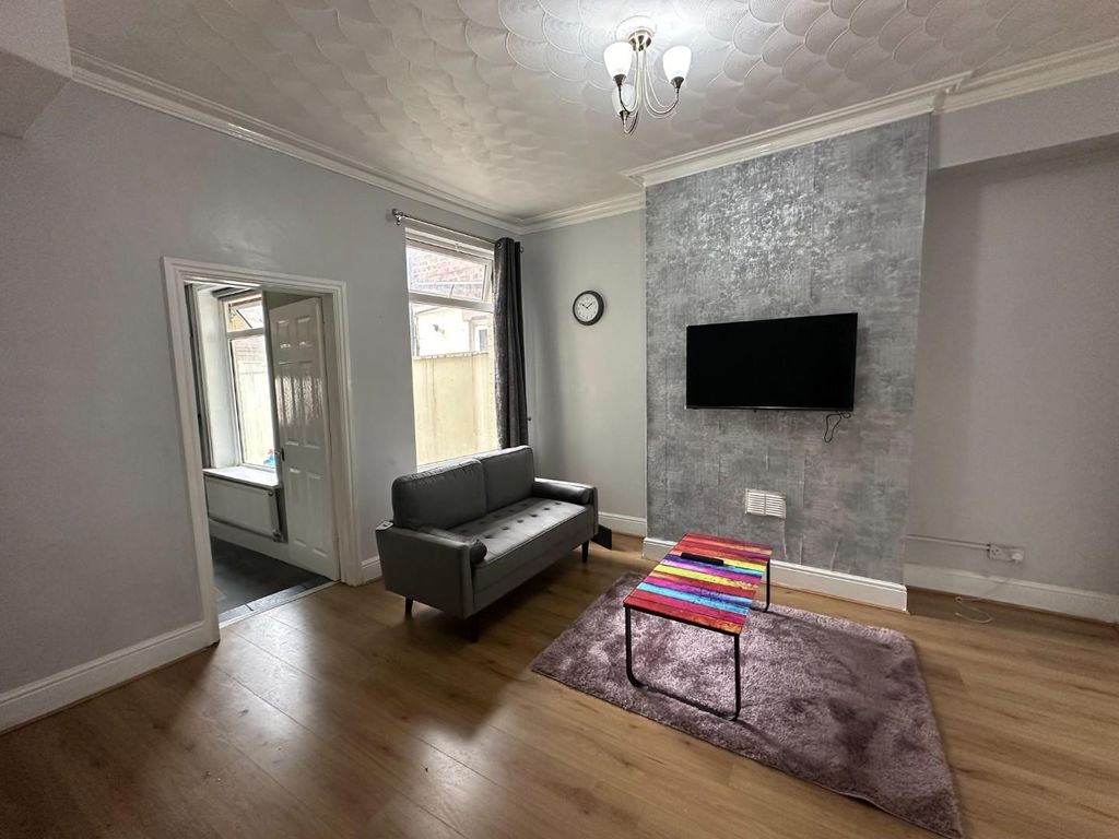 Property photo 2 of 11 Img_6744.Jpg