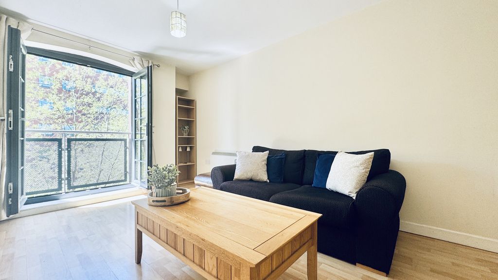 Property photo 3 of 11