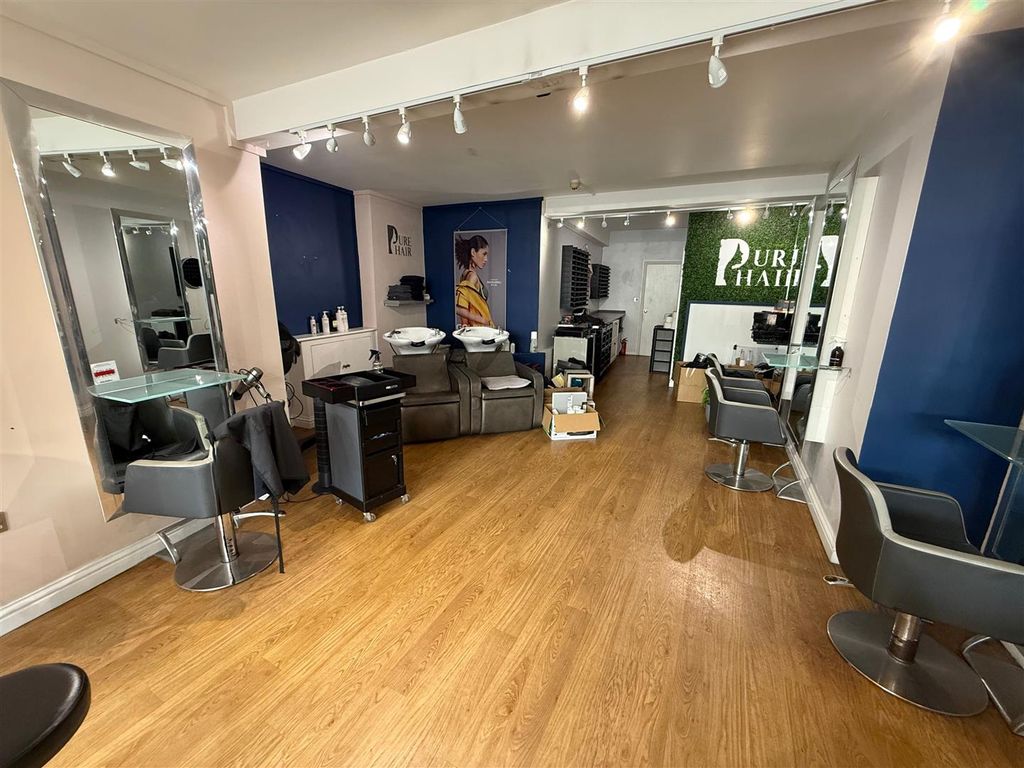 Property photo 3 of 9 9 Market Street Internal-5.Jpg