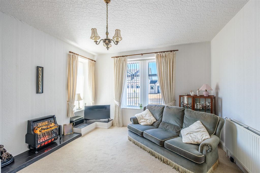 Property photo 3 of 26 Hamilton Road-23.Jpg