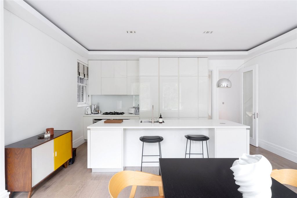 Property photo 1 of 12 Picture No. 04