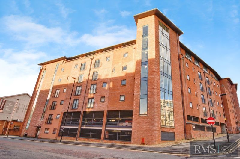 Property photo 1 of 9 Photo 5