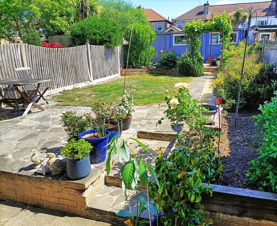 Property photo 2 of 10