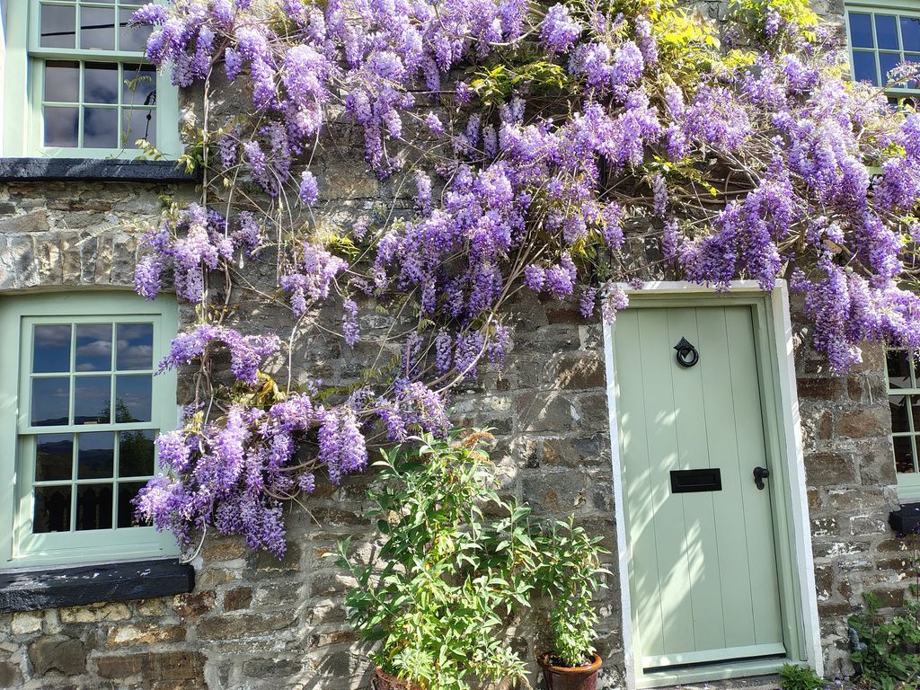 Property photo 2 of 23 Not Specified