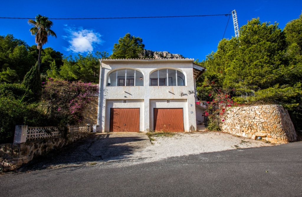Property photo 3 of 26