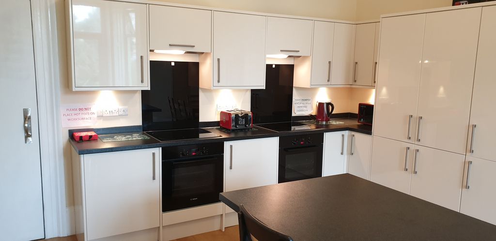 Property photo 2 of 3