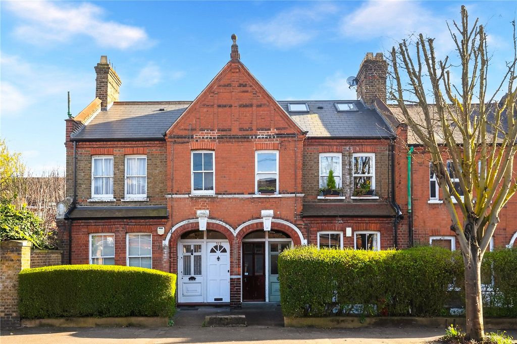 Property photo 1 of 10 Picture No. 08