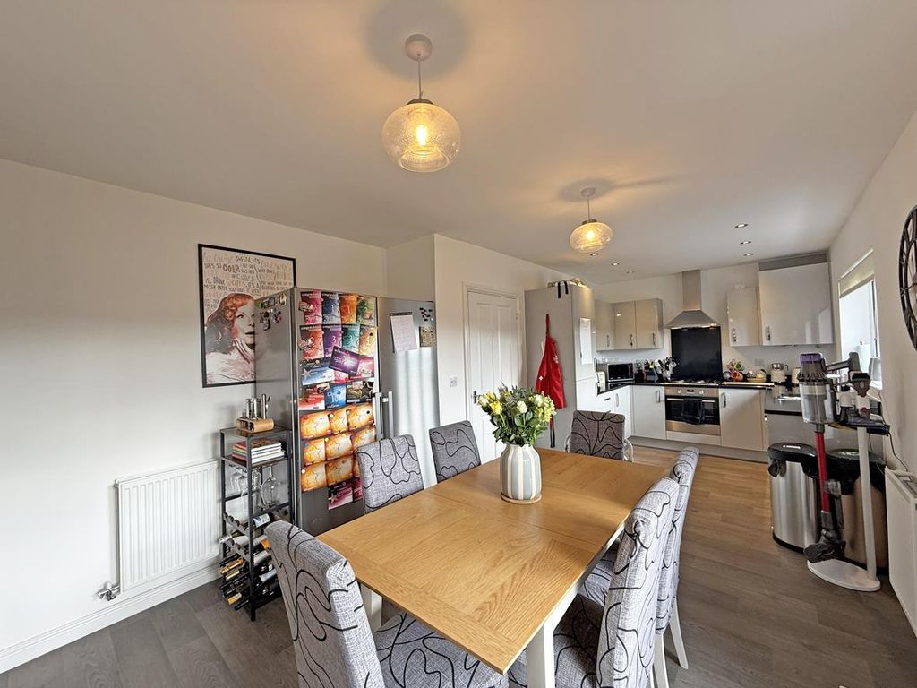 Additional image 7 of 4 bed detached house for saleSandpiper Road, Palmerston Heights, Plymouth PL6