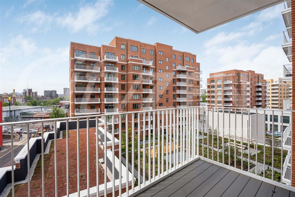 Property photo 2 of 15 Balcony