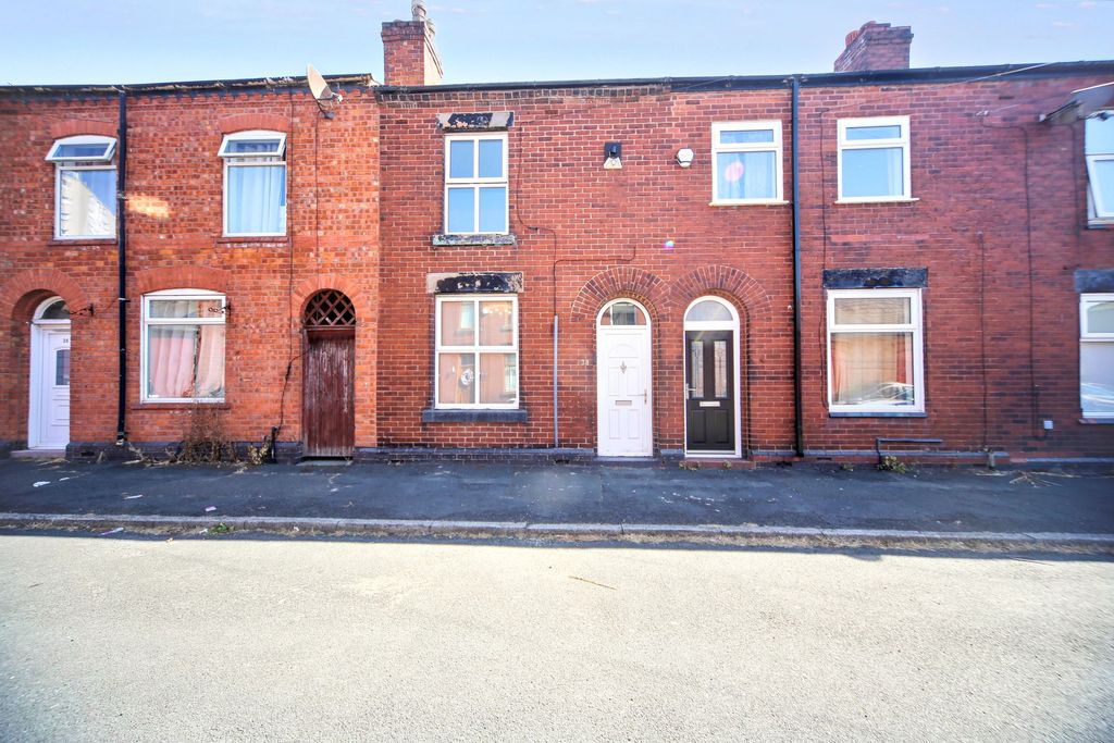 Property photo 1 of 21