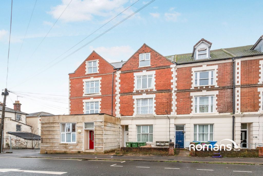 Property photo 1 of 8 Pbox-Img.Jpg