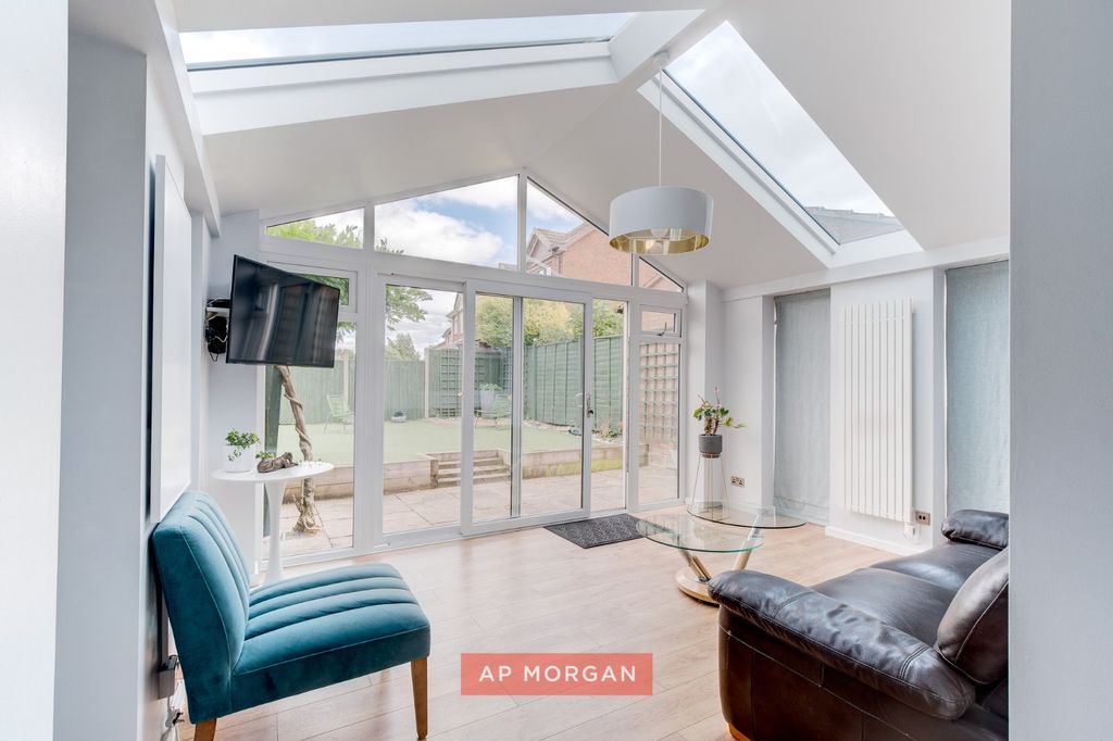 Property photo 2 of 17 Picture No. 06