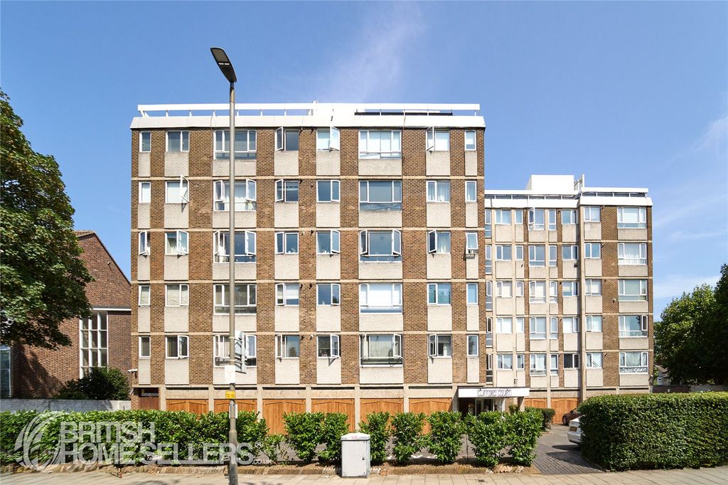 Property photo 1 of 24 Picture No. 03