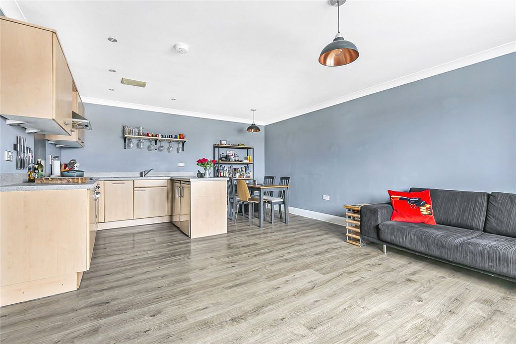 Property photo 1 of 12 Picture No. 10