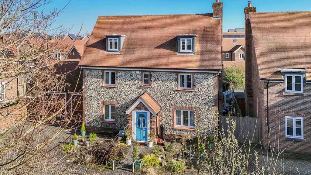 Property photo 1 of 28 Picture No. 61