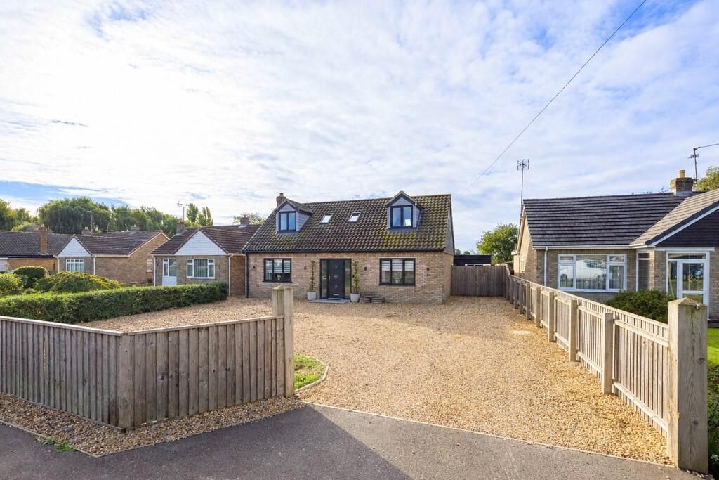 Property photo 1 of 33