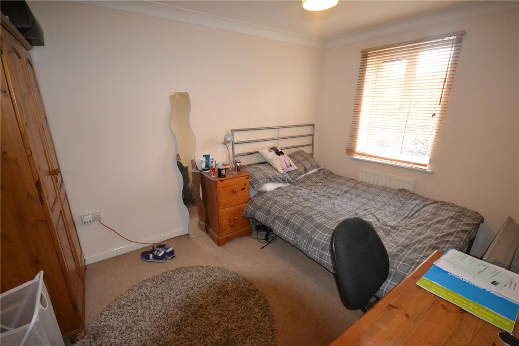 Property photo 3 of 10 Ground Floor Bedroom