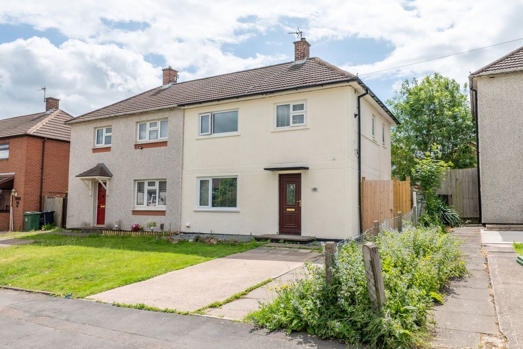 Property photo 1 of 31