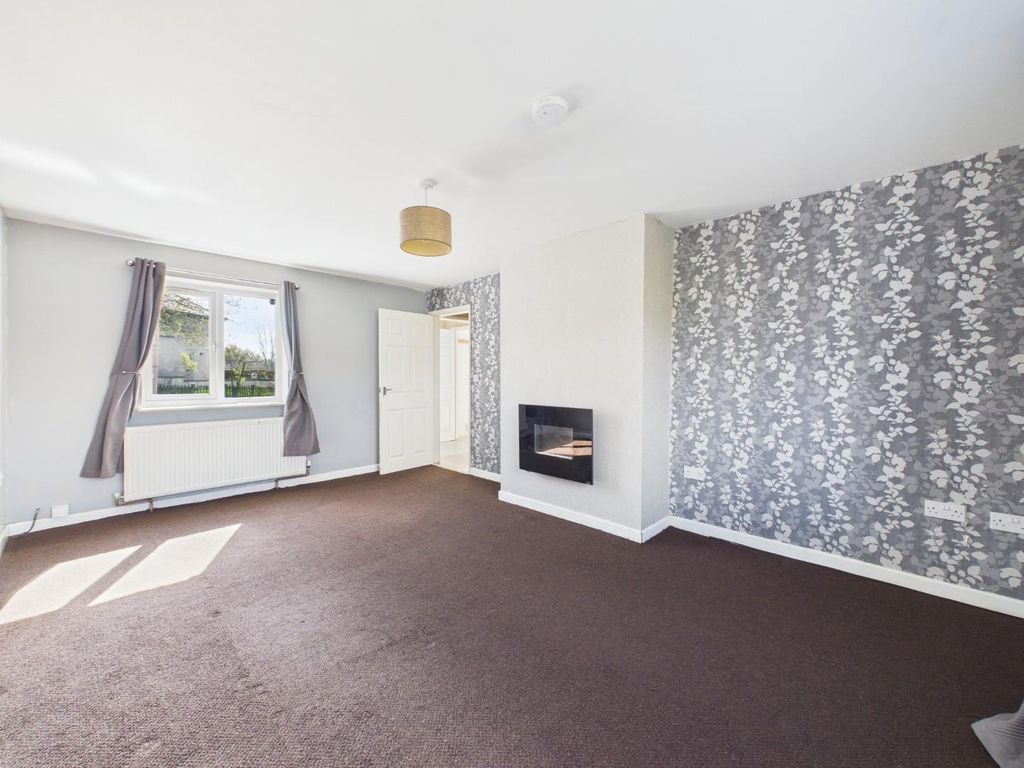 Property photo 2 of 15 Cam04899G0-Pr0341-Still012.Jpg