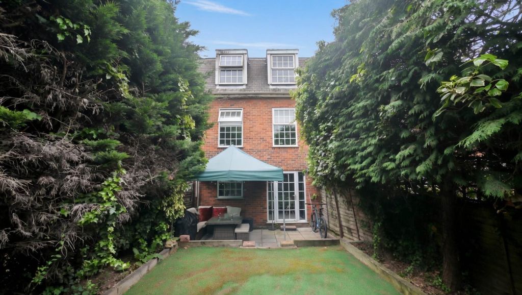 Property photo 3 of 15