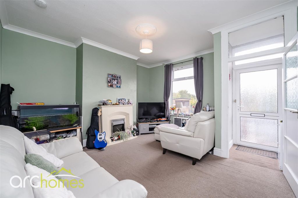 Property photo 2 of 13 Dsc01351-Edit.Jpg