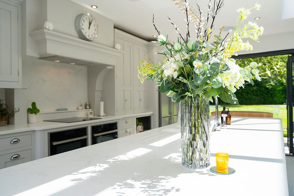 Property photo 1 of 19 Kitchen