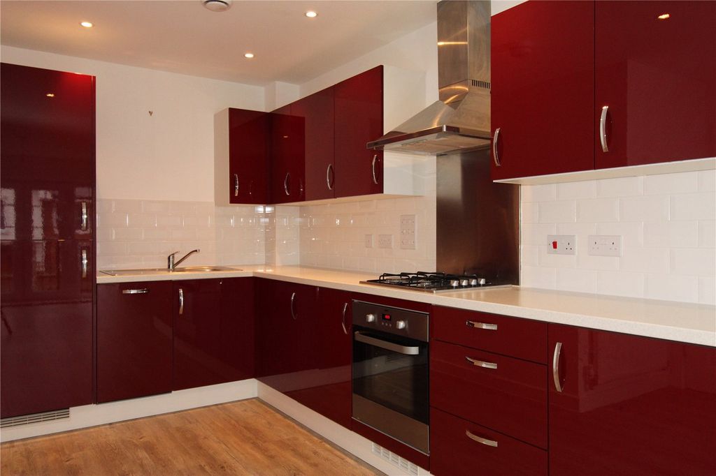 Property photo 3 of 6 Picture No. 01
