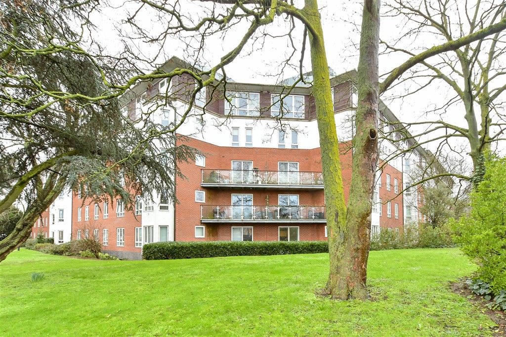 Property photo 1 of 10 External (Web)