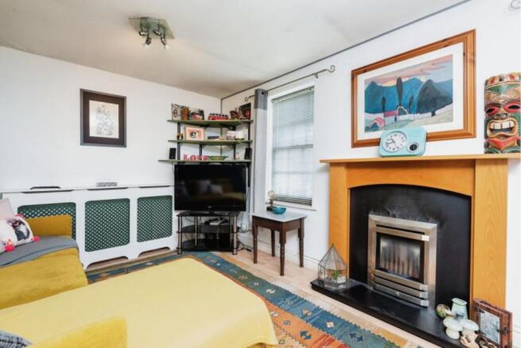 Property photo 3 of 13 Living Area