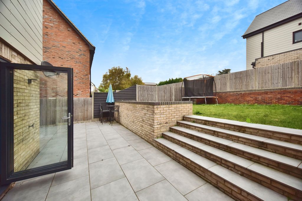 Property photo 3 of 20 Dsc_7458-2