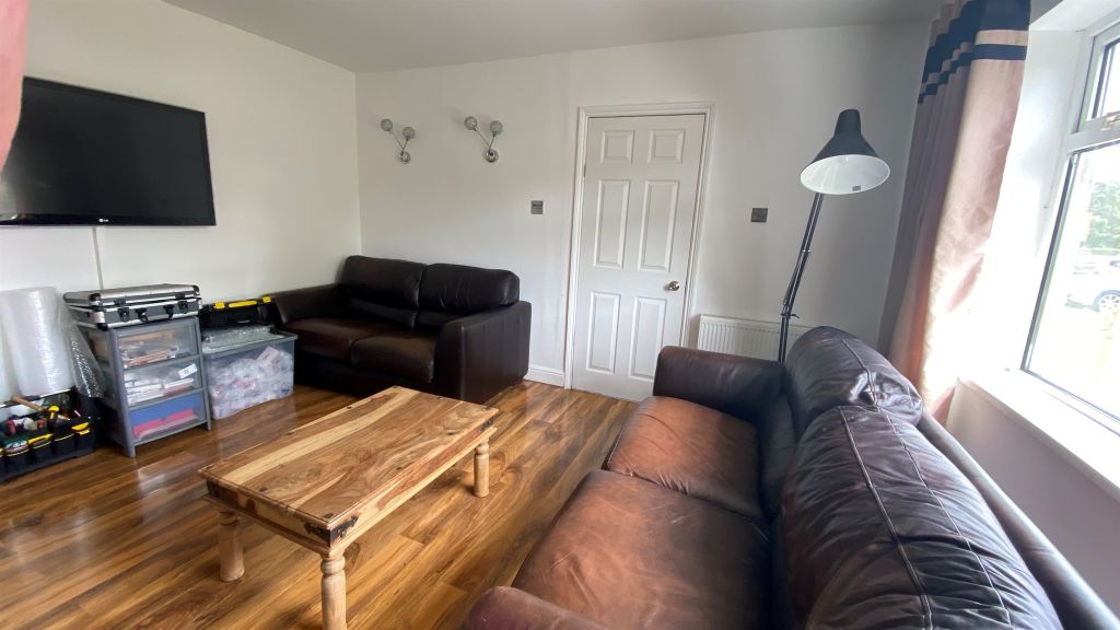 Property photo 3 of 36