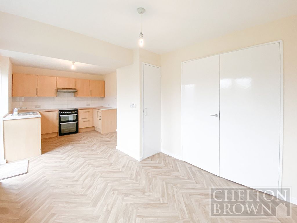 Property photo 3 of 27 Kitchen/Diner