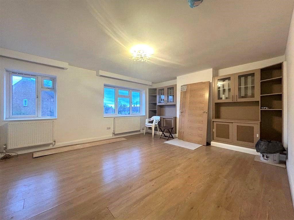 Property photo 2 of 8 Picture No. 08