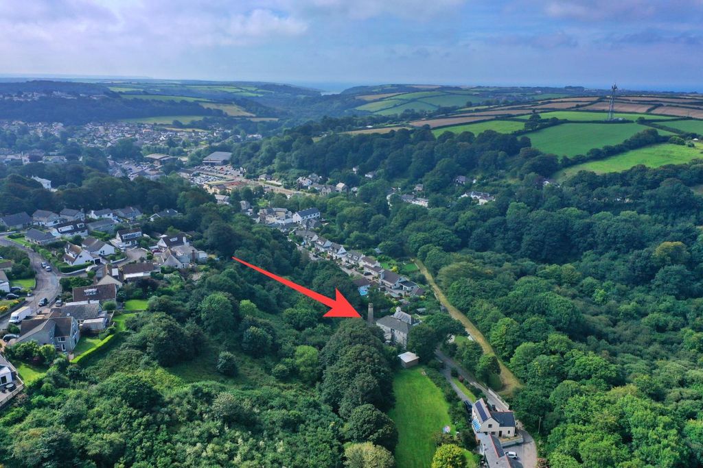 Property photo 3 of 17 Drone Photograph