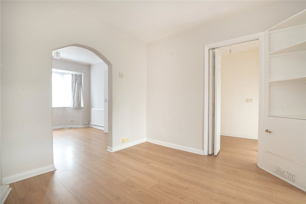 Property photo 3 of 14 Picture No. 4