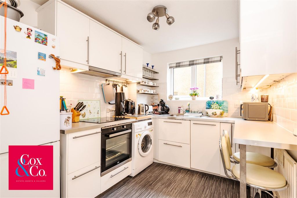 Property photo 2 of 15 81N_1166.Jpg