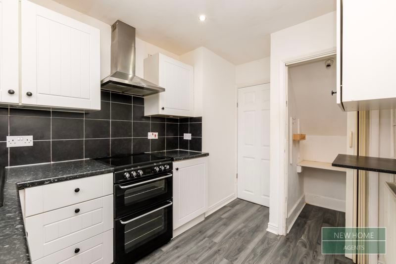 Property photo 2 of 17 Photo 17