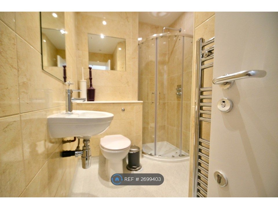 Property photo 3 of 3 Shared Shower Room With One Other