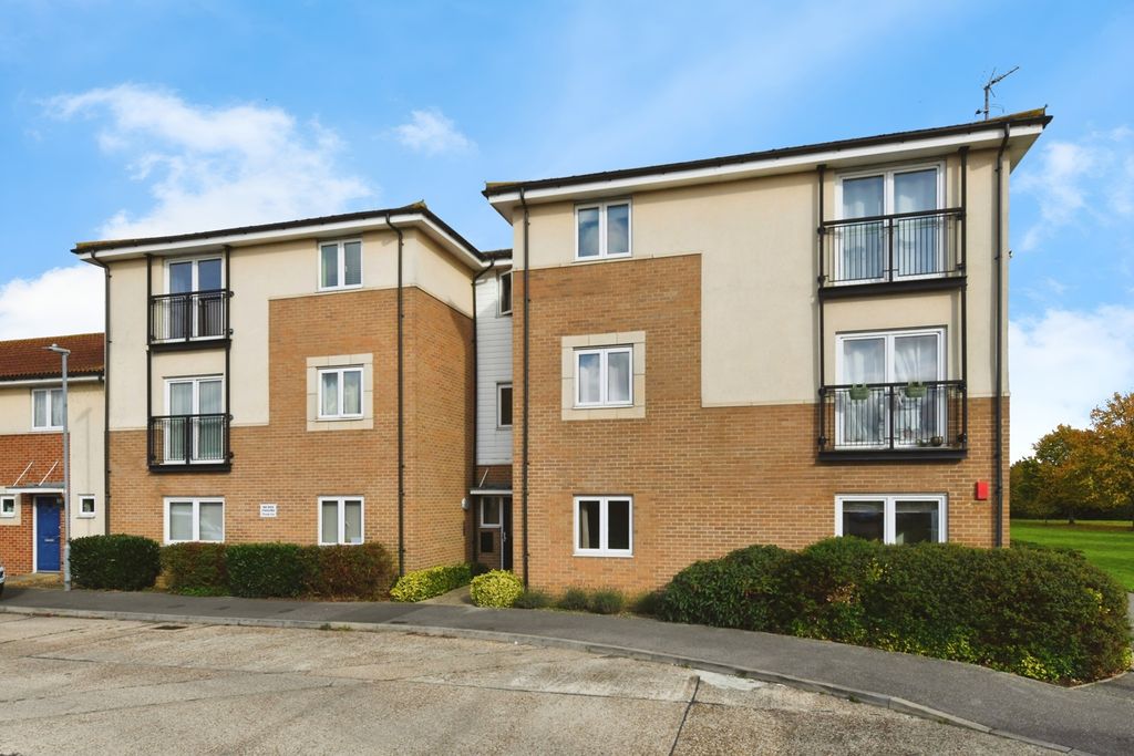 Property photo 1 of 15 Font