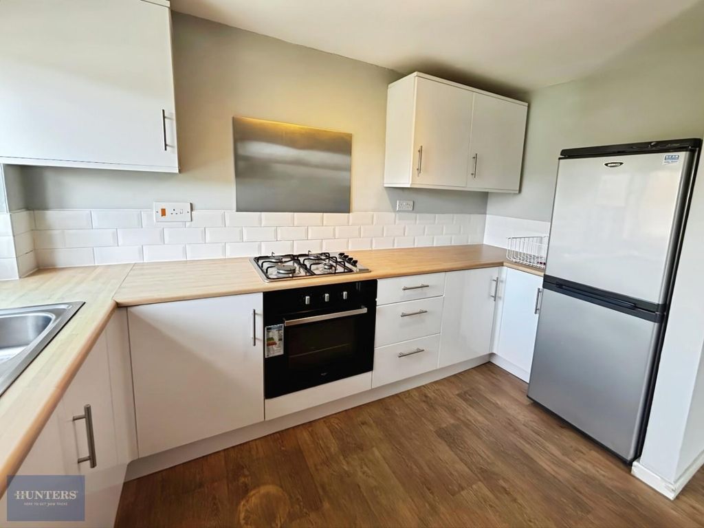Property photo 2 of 13 Kitchen