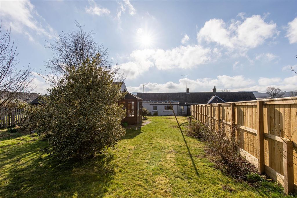 Property photo 1 of 25 S22.Jpg