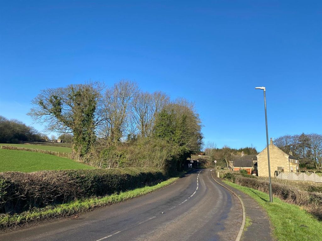 Property photo 1 of 5 Hackney Lane, Barlow