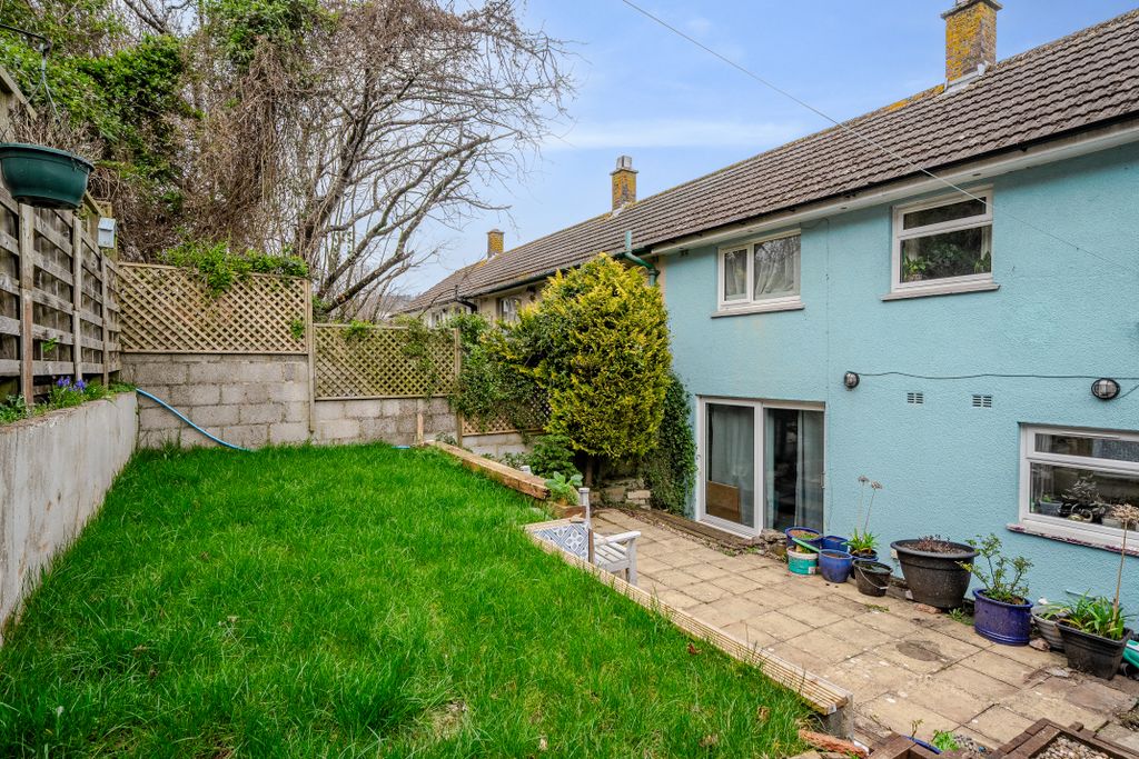 Property photo 3 of 14