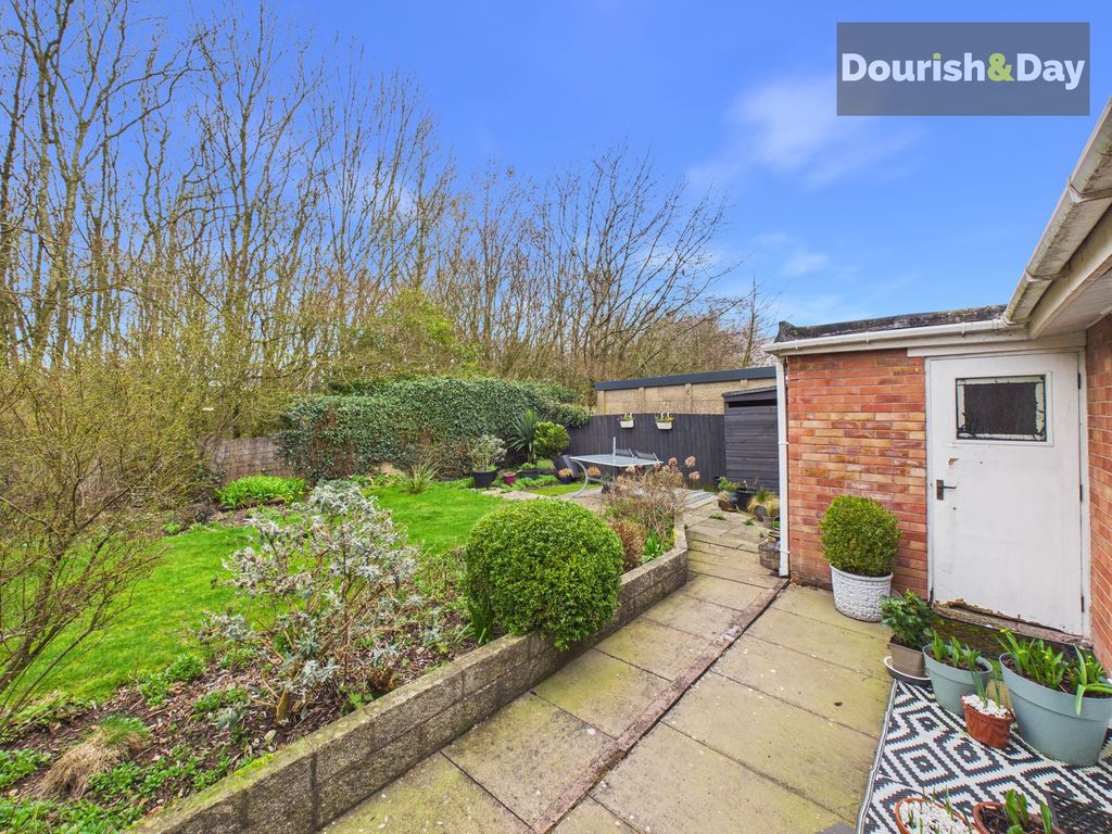 Additional image 4 of 2 bed property for saleSherwood Crescent, Market Drayton TF9