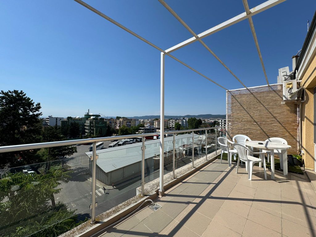 Property photo 3 of 16