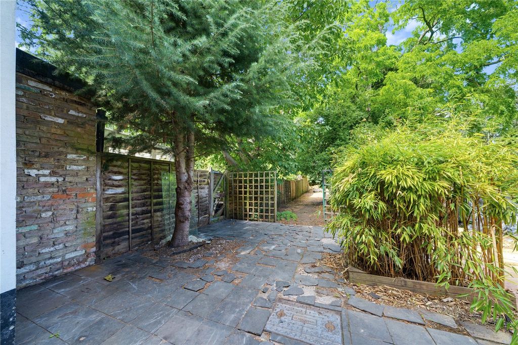 Property photo 3 of 16 Picture No. 16