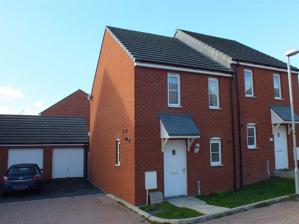 Property photo 1 of 8