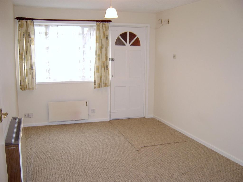 Property photo 3 of 4 Down 124 003.Jpg