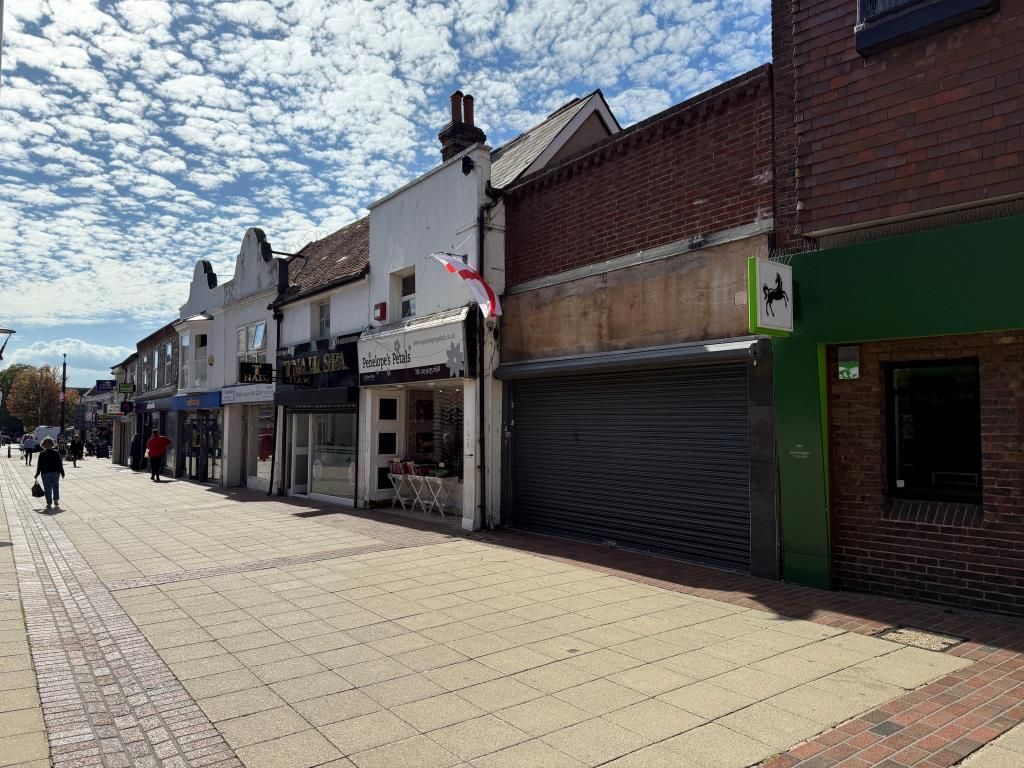 Property photo 2 of 8 View Of Unit Looking South Down High Street