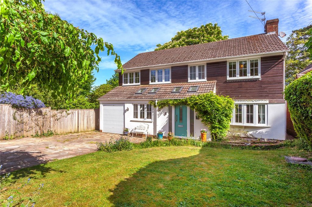 Property photo 1 of 25 Picture No. 29